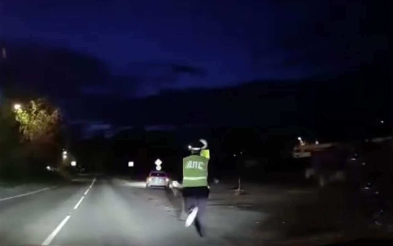 Сотрудник ДПС устроил «погоню» за своим автомобилем