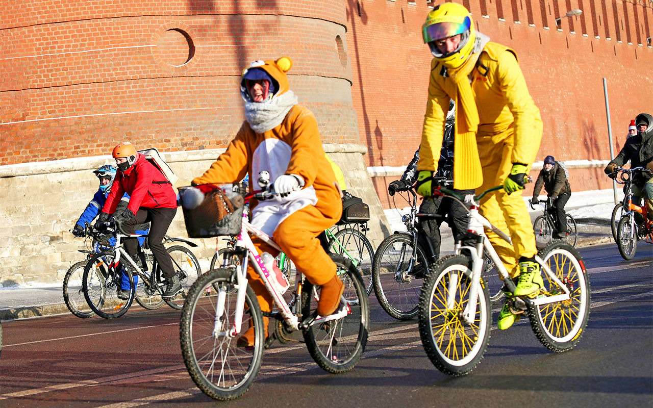 Из-за зимнего велопарада столичных автомобилистов заставят потесниться