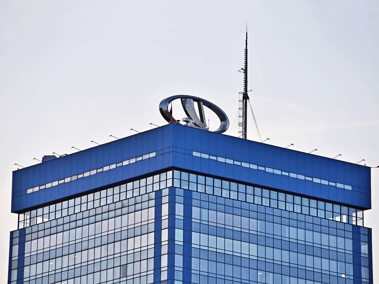 АВТОВАЗ с ноября может остановить программу обновления автопарка