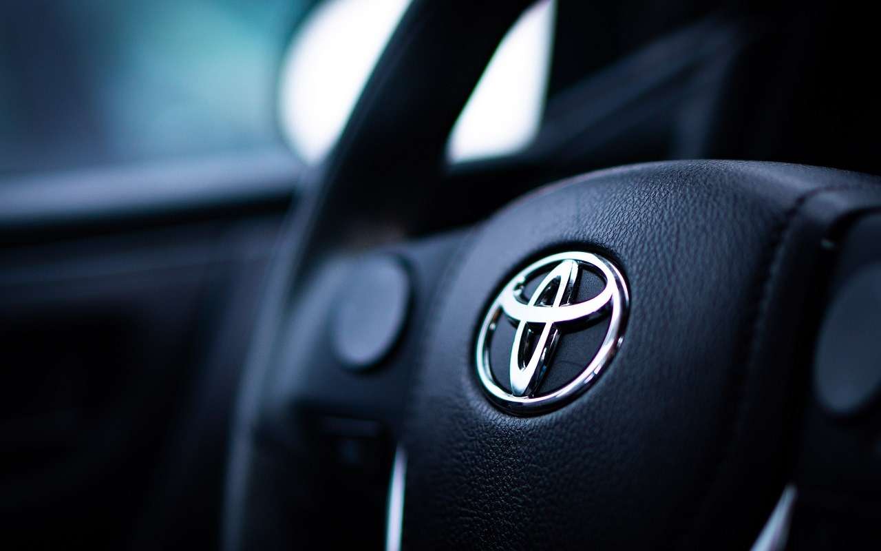 Должен быть выбор — Toyota не верит в 100%-ную электромобилизацию