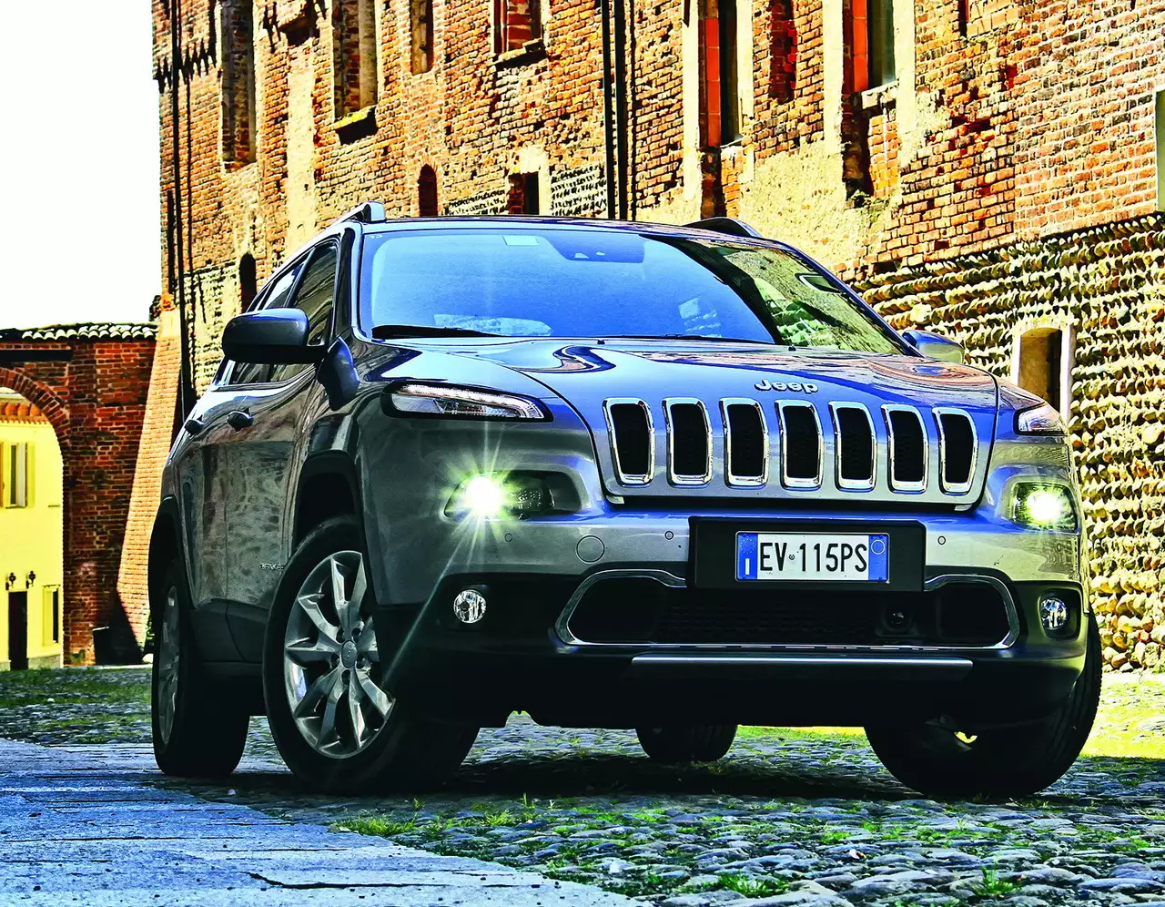 Новый Jeep Cherokee: чужая кровь