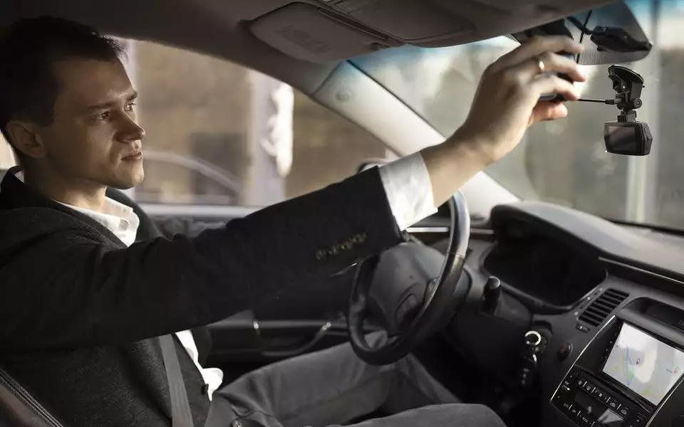 Видеорегистратор INTEGO Kite 2 FHD