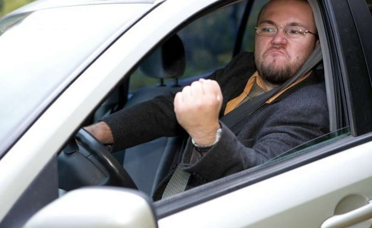 «Агрессивное вождение» могут зафиксировать в ПДД