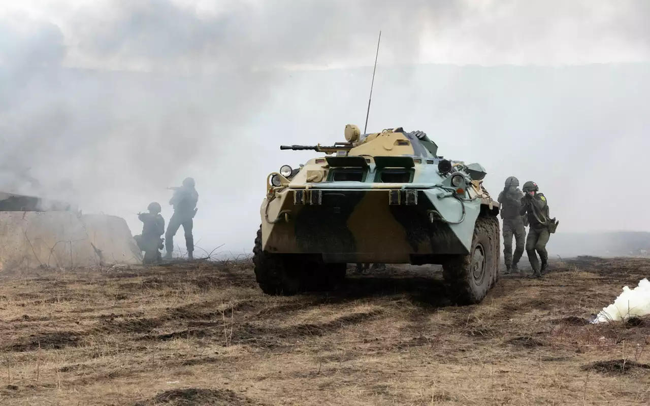 Двигатель, масса и другие секреты самого быстрого бронетранспортера