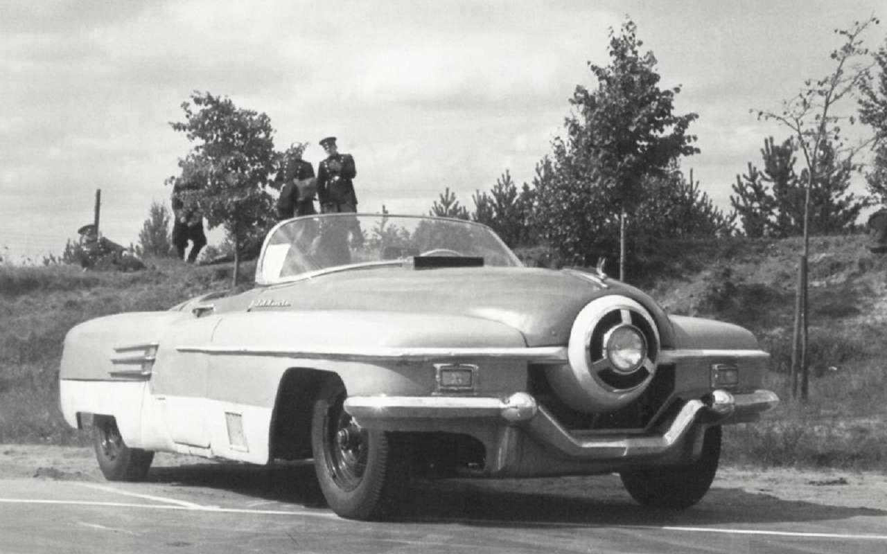 Забытый исполин: история советского суперкара ЗиС-112