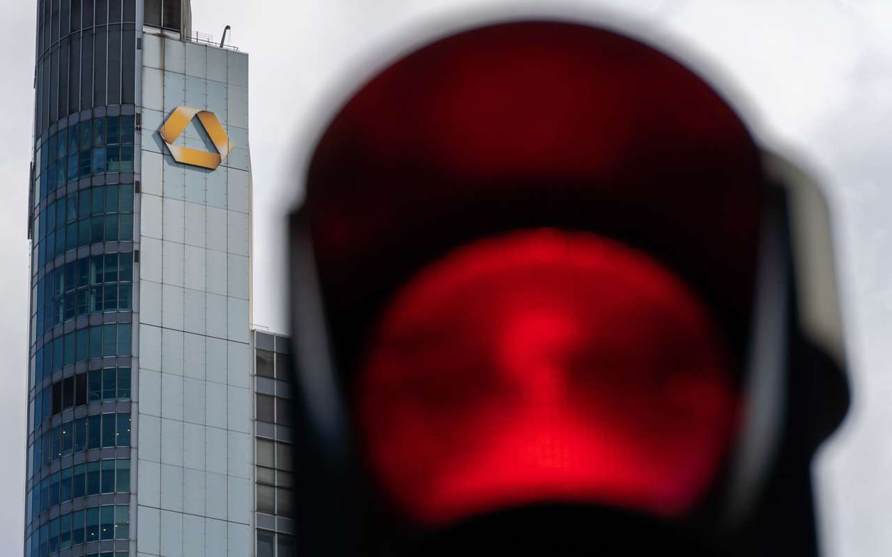 Светофоры против лихачей — красный свет станет наказанием за скорость