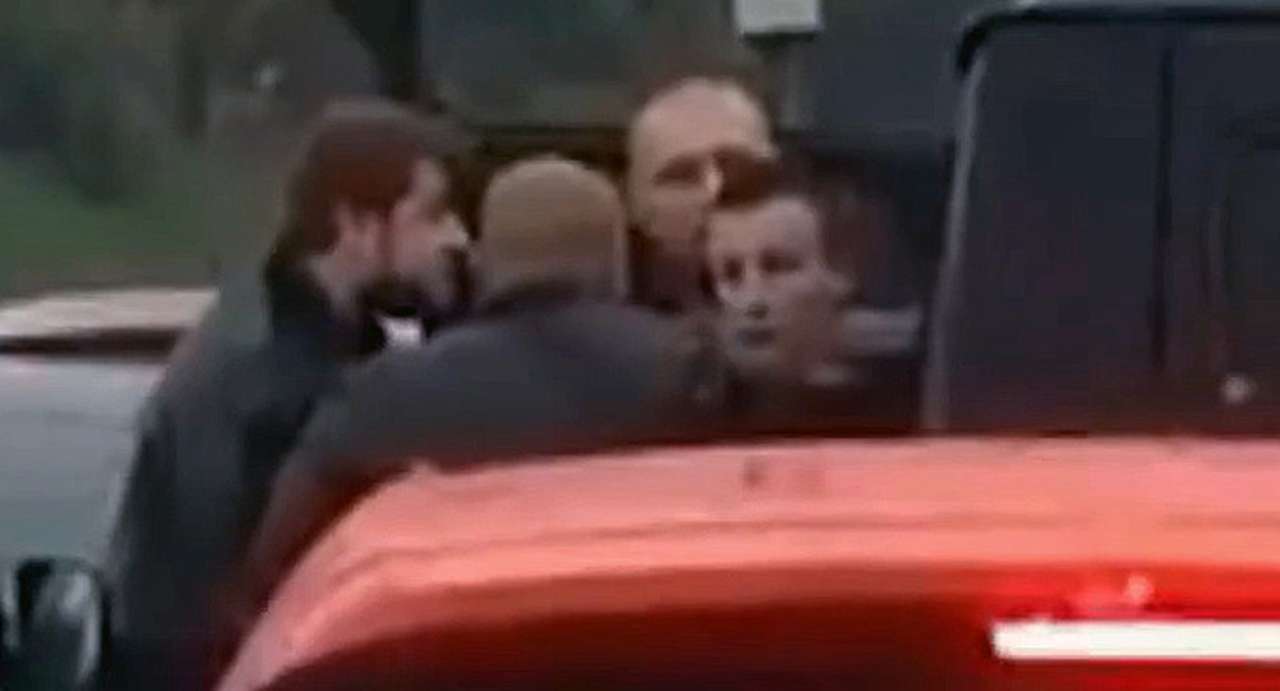 Драчуны на дорогах: кого можно бить, а кого - нет