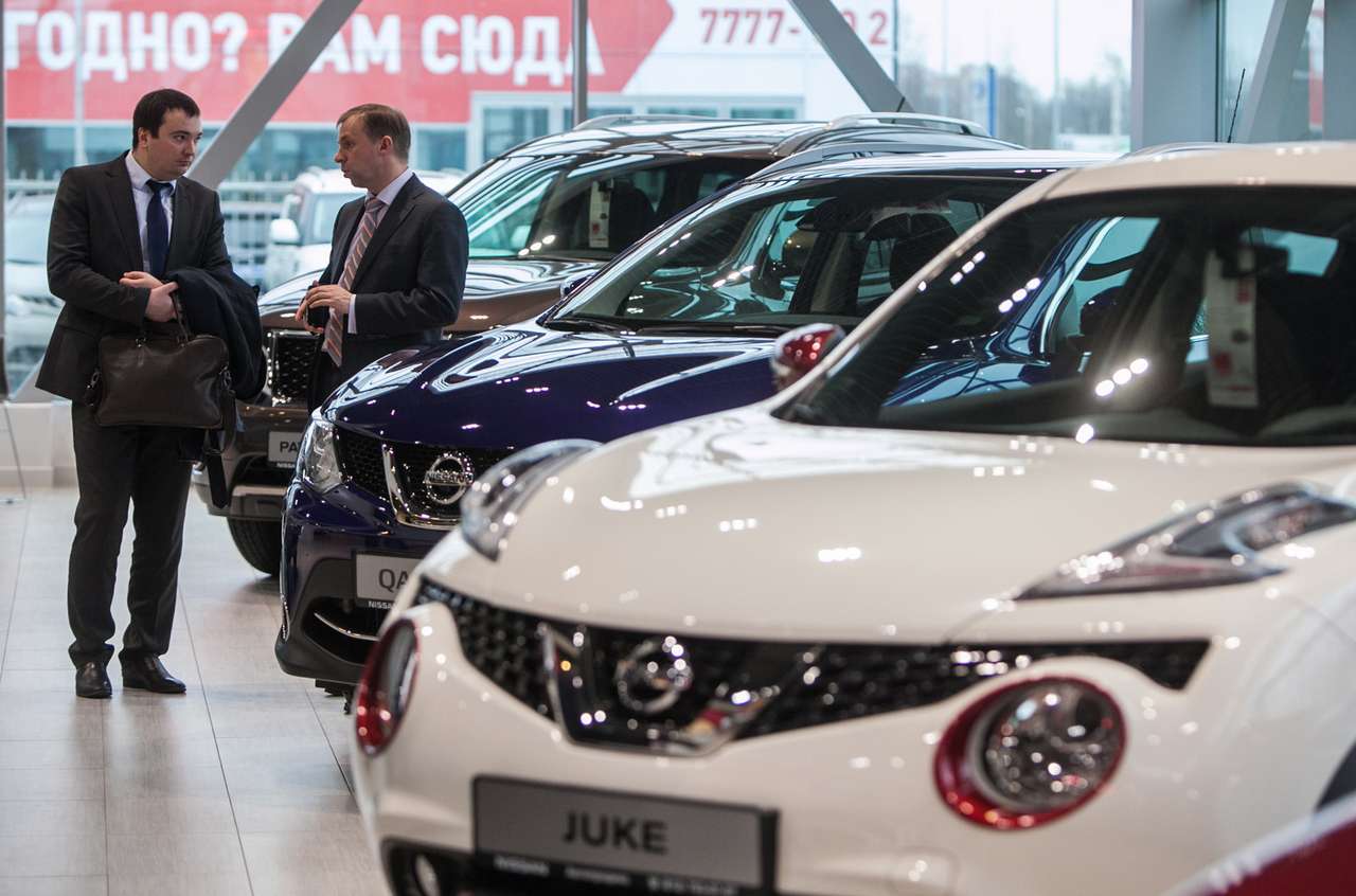 В октябре хуже всего продавались минивэны, лучше всего — субкомпакты