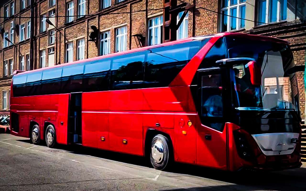 Новый туристический автобус МАЗ – выглядит круто!