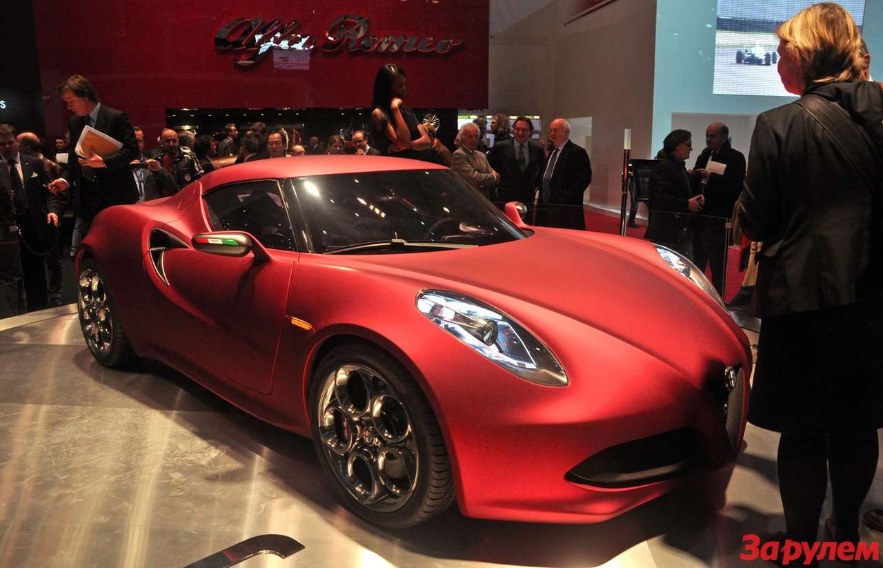 Alfa Romeo 4C Concept станет родстером