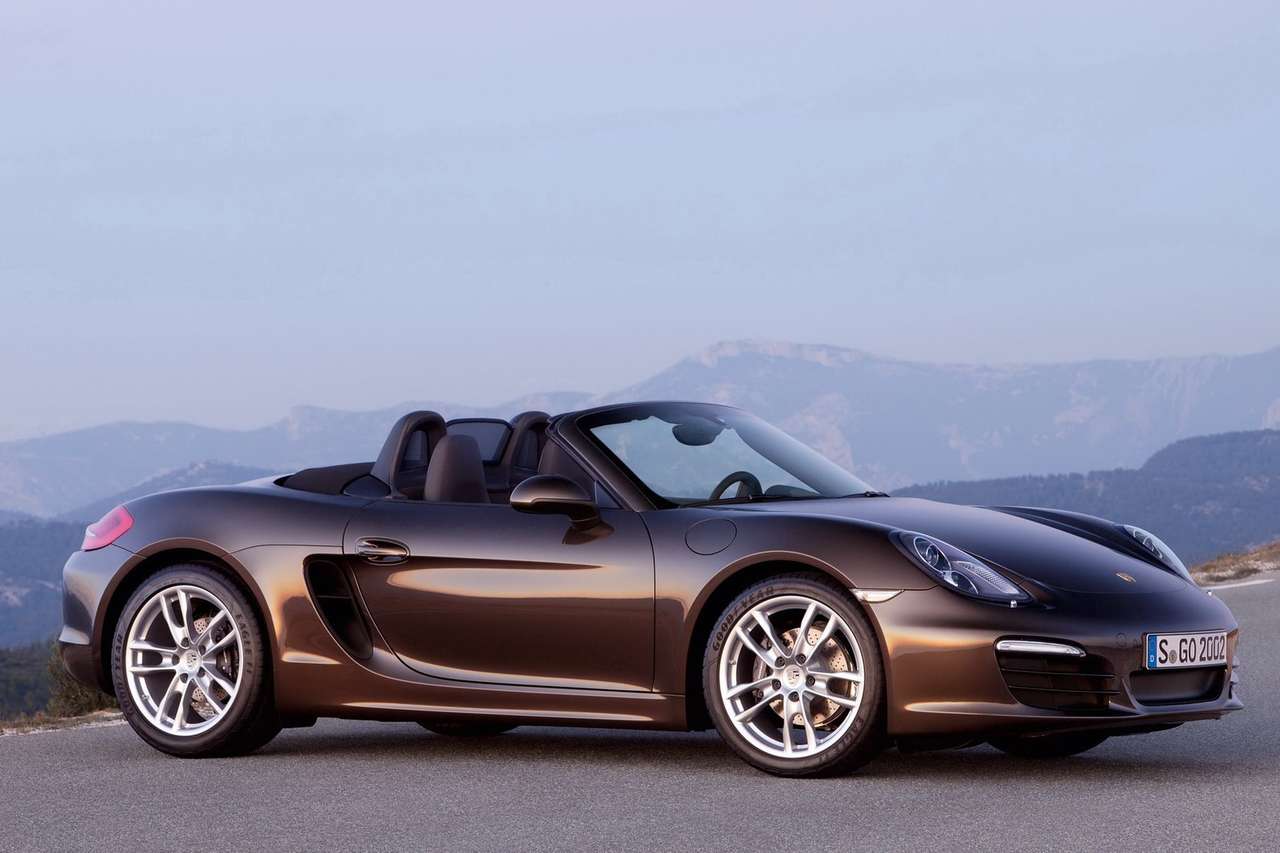 Porsche официально показала новый Boxster