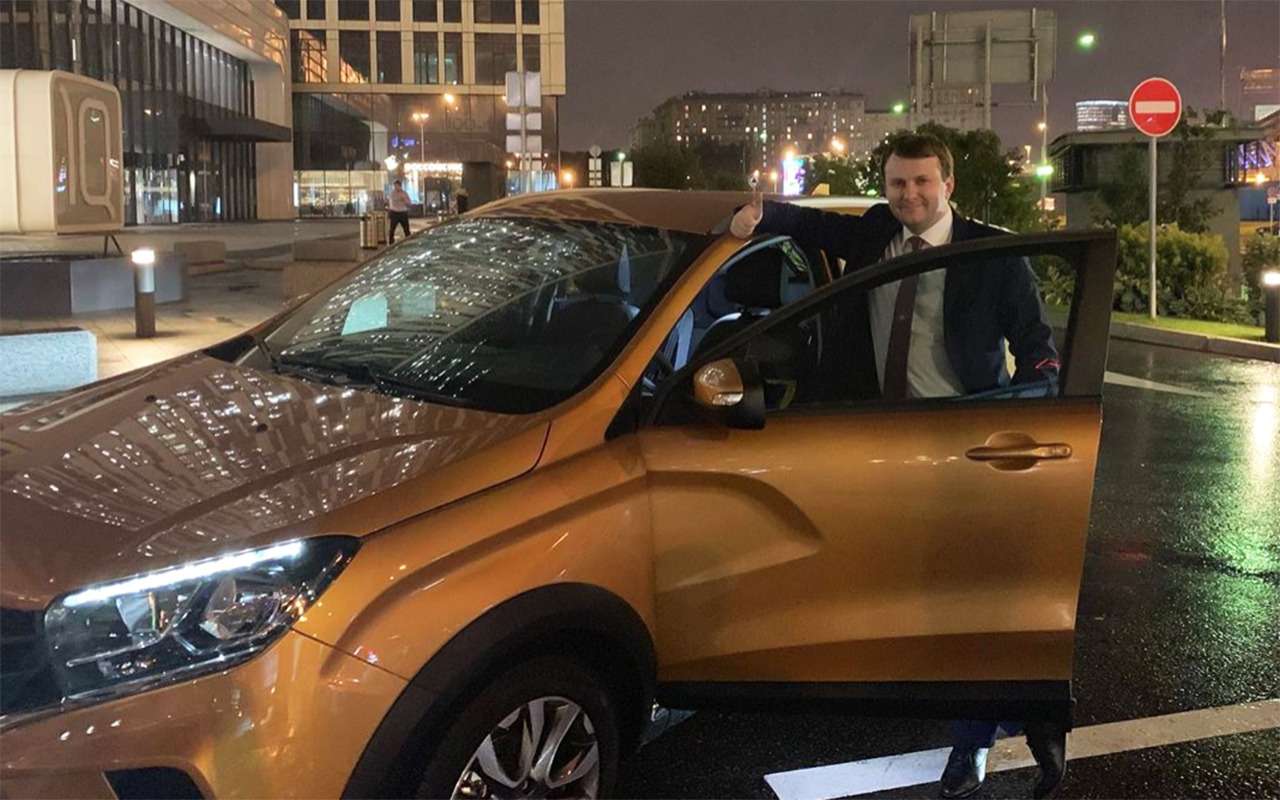 Министерский тест-драйв: на Lada XRAY из Москвы в Тольятти