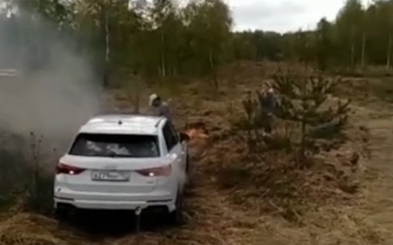 Вот почему нельзя буксовать на сухой траве! (видео)