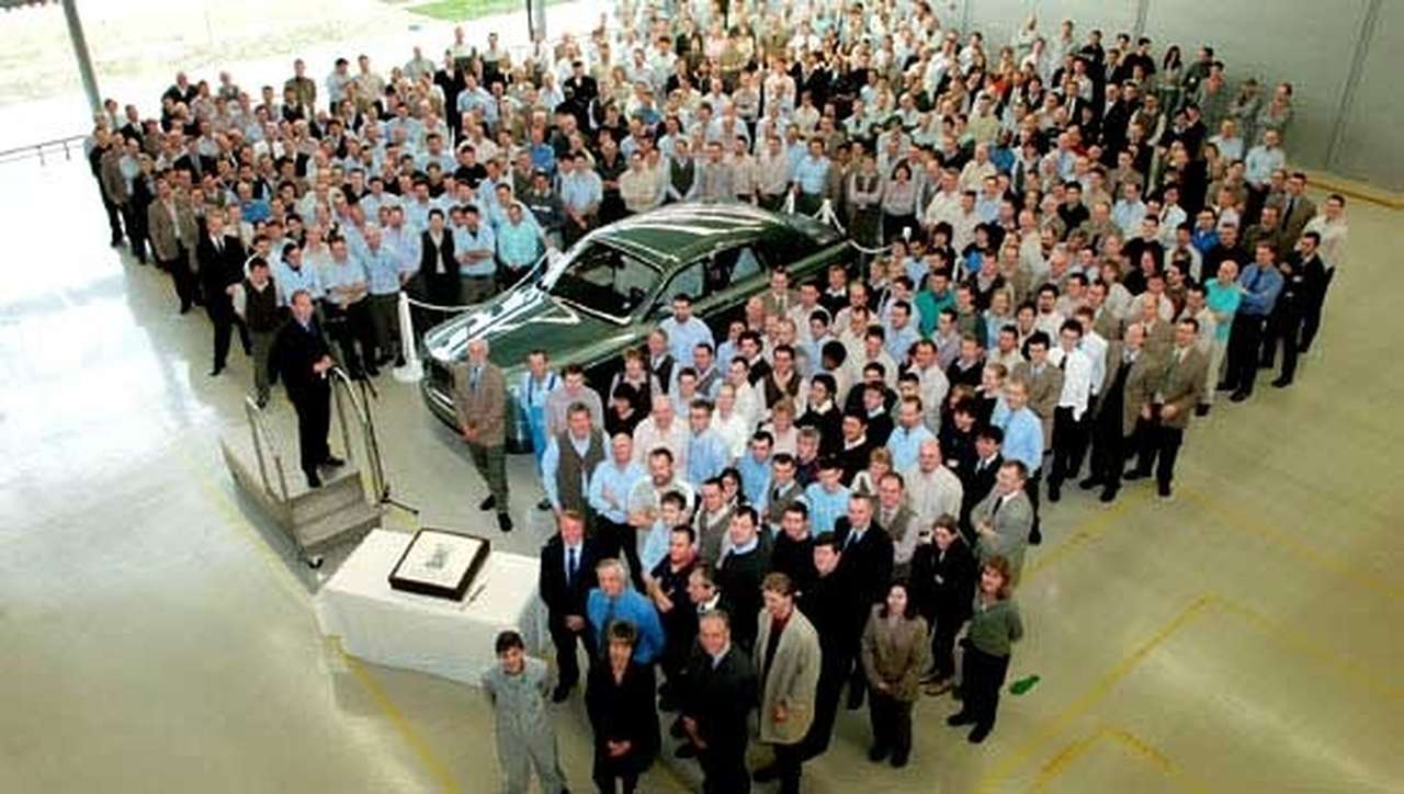 Rolls-Royce рассылает приглашения на 100-летний юбилей