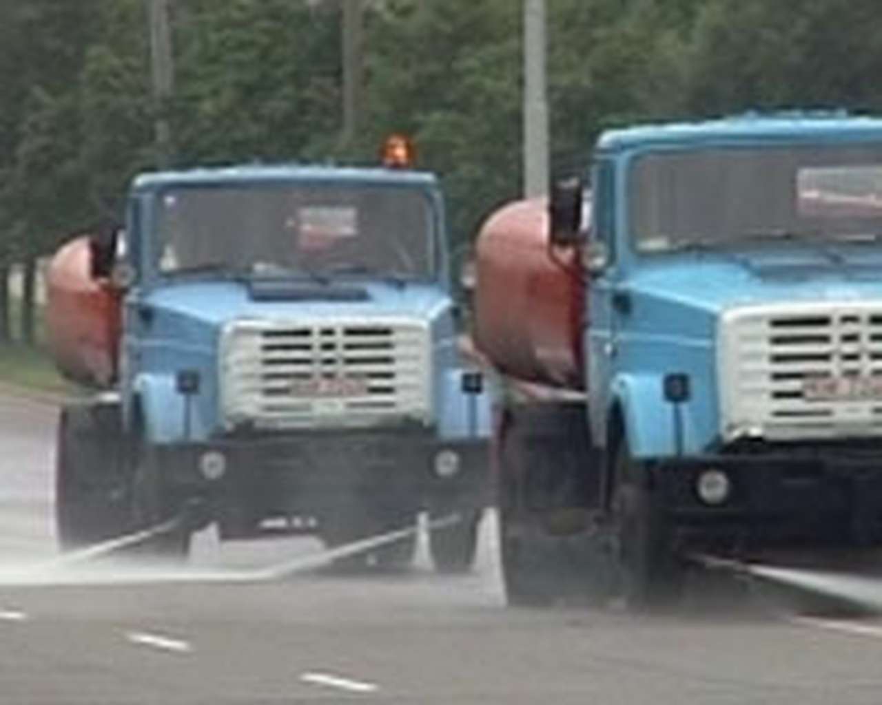 Власти Москвы моют дороги по выходным