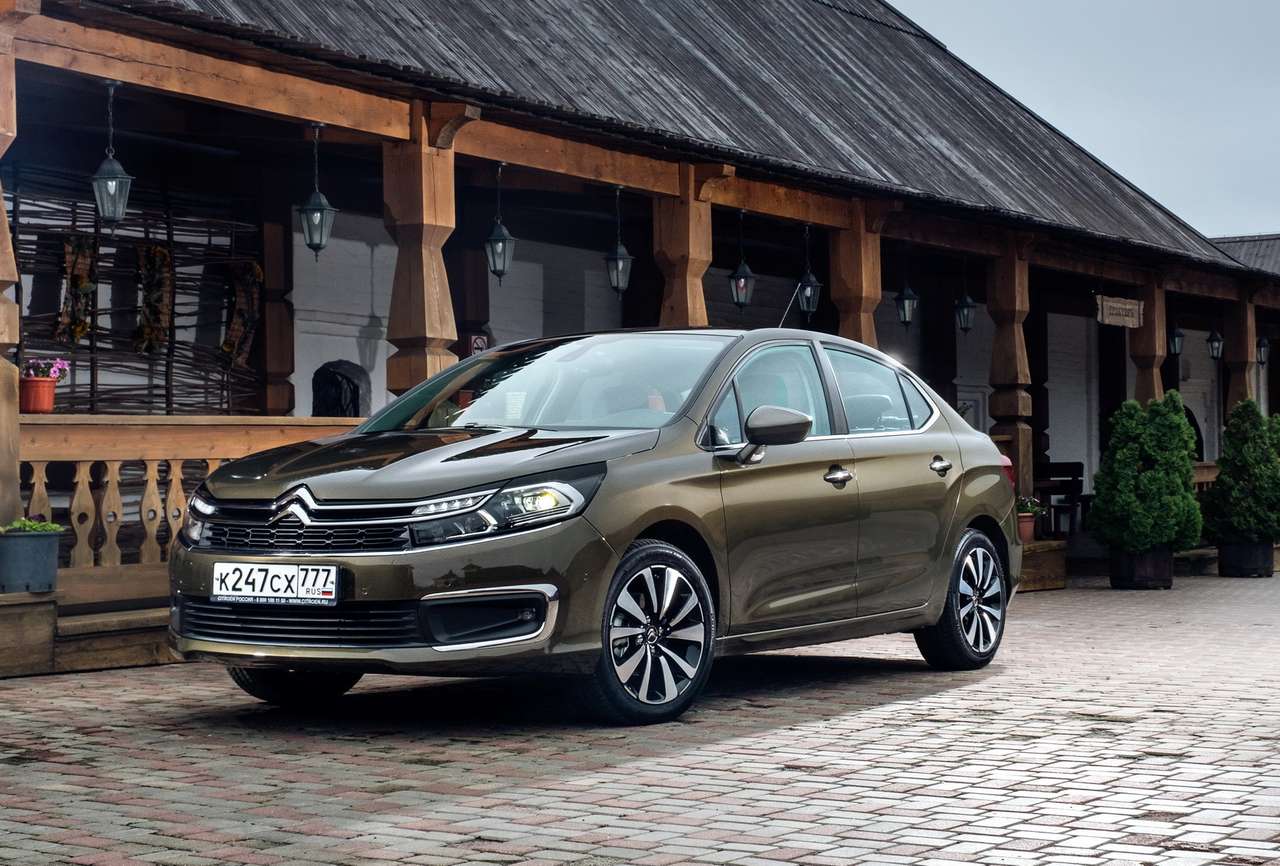 Новый Citroen C4: обаятельная практичность