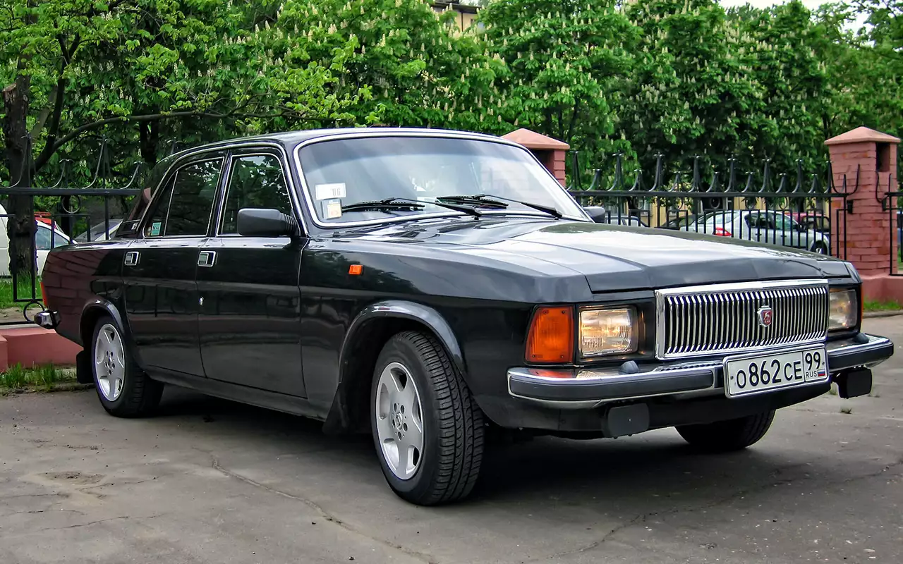 Грохот выпускной системы – фамильная черта Волг почти всех модификаций.