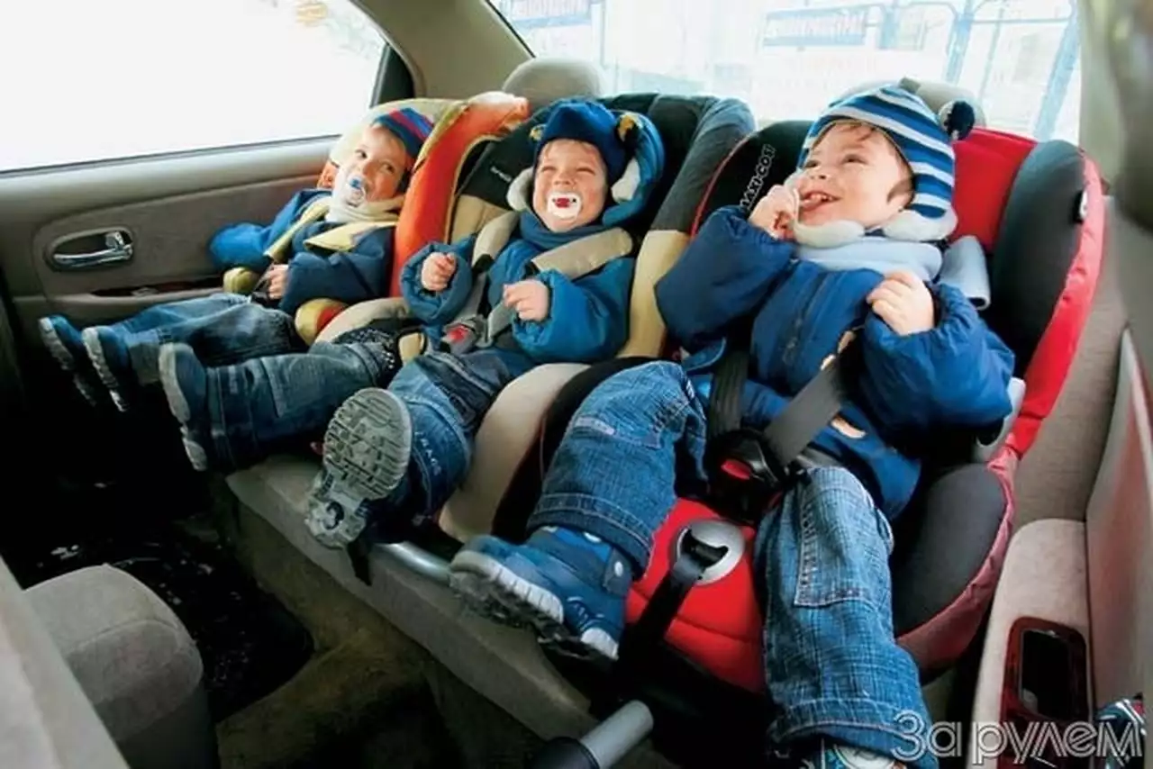 Обозрение детских кресел. Автолюлька на вырост