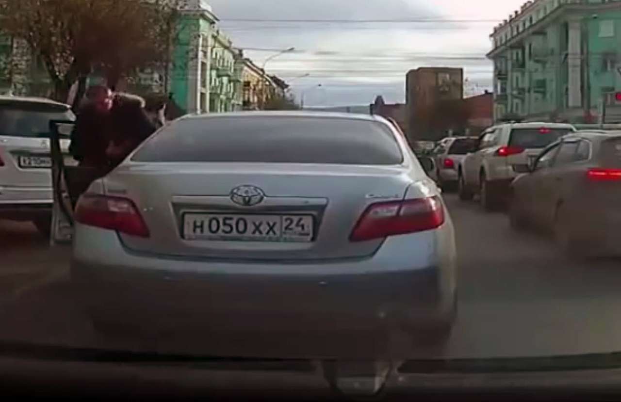 Вежливость на дороге (ВИДЕО)