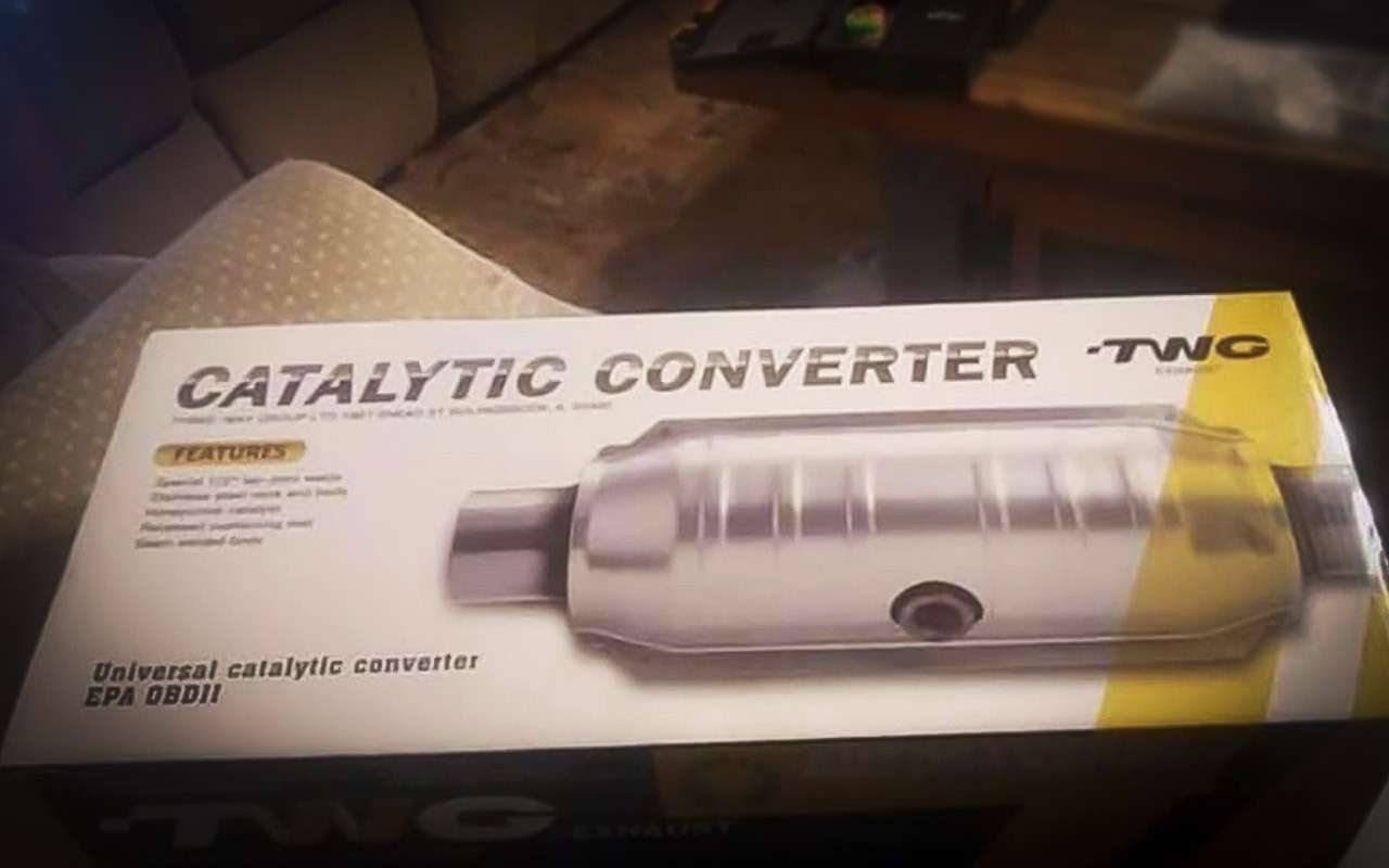 Мужчина продавал автомобильные катализаторы и нечаянно «спалился»