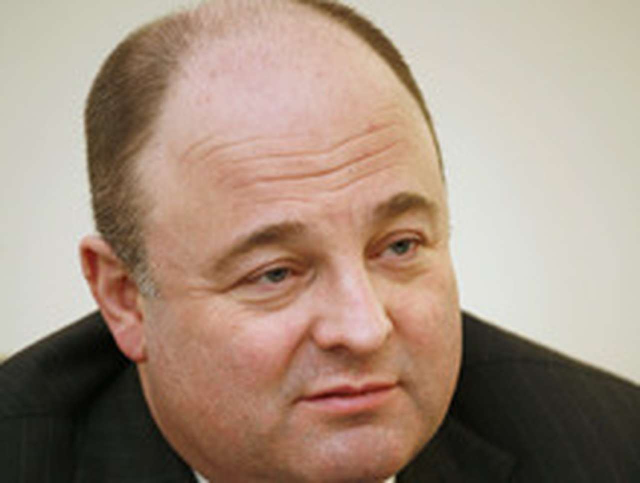 Глава ЖКХ: Снег в Москве в этом году более плотный и хуже тает