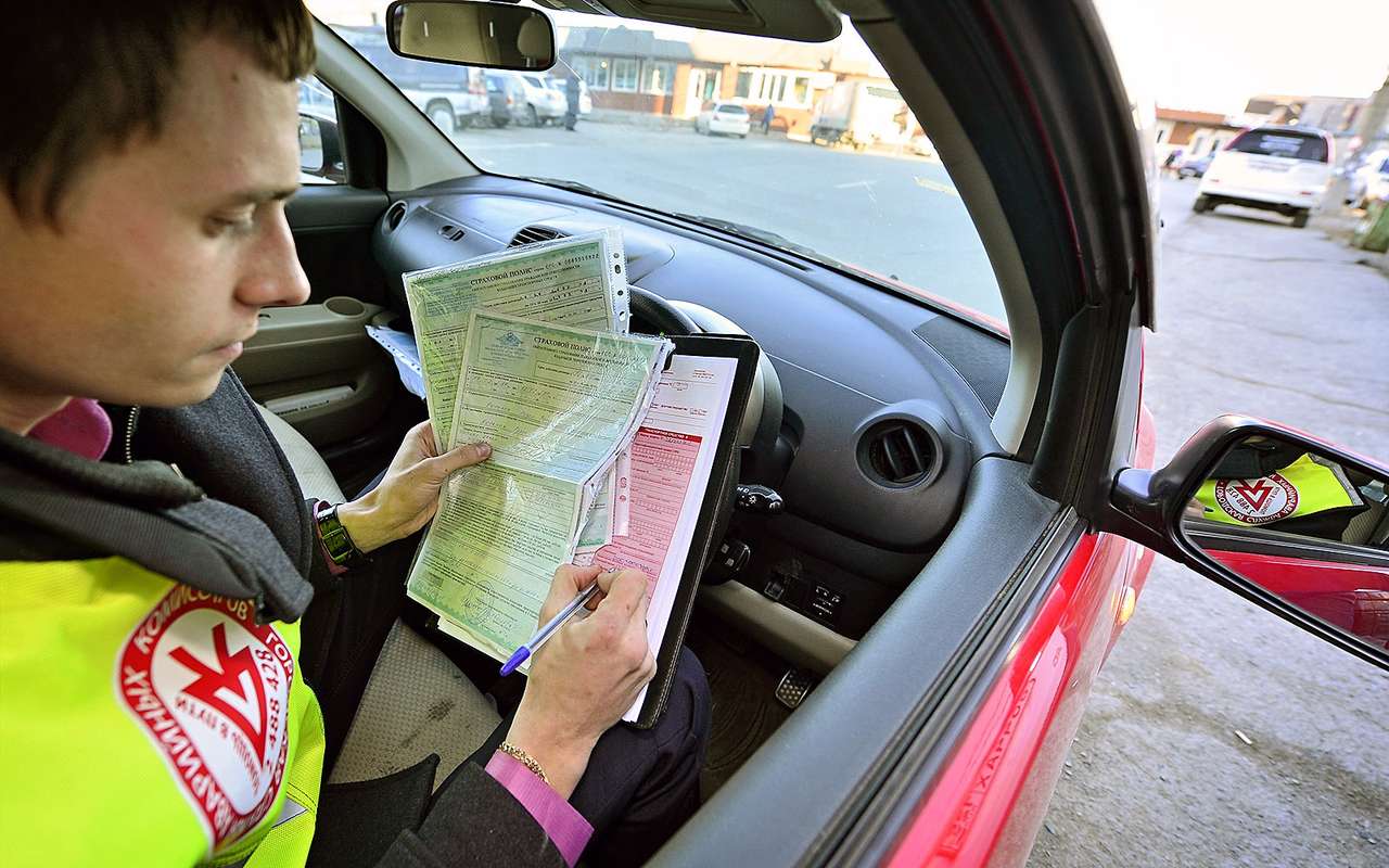 В последнее время чаще всего аваркомы выезжают на место аварии, чтобы помочь в оформлении ДТП без сотрудников полиции.