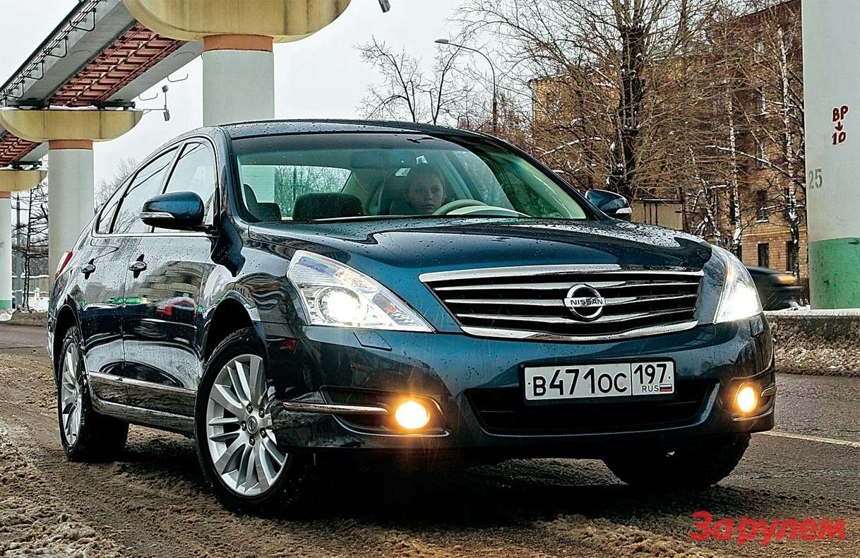 Что лучше ниссан теана или тойота авенсис