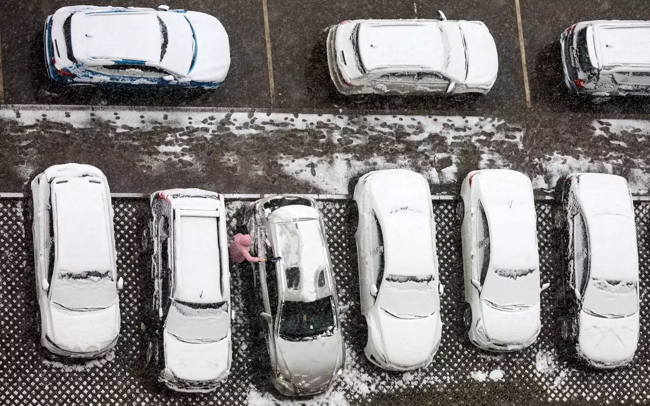 Россиян предупредили о штрафе за блокировку чужого авто на парковке