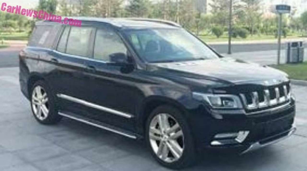 Китайцы «клонировали» Mercedes-Benz GL