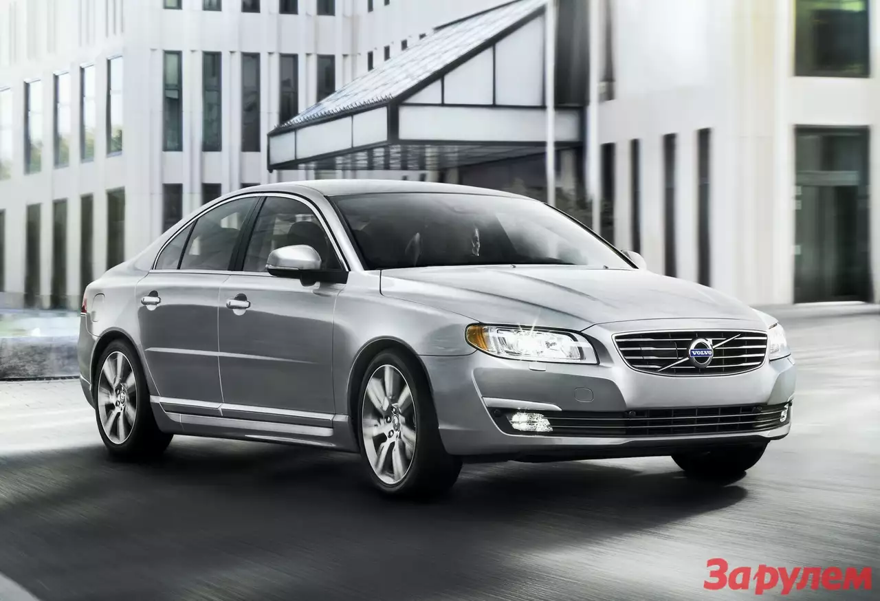 Топовые версии Volvo XC90 и S80 стали доступнее