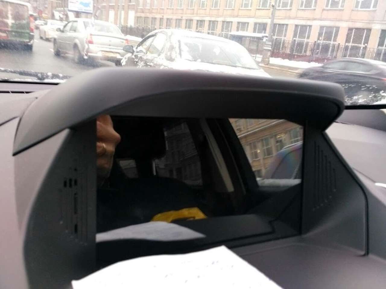 Замена штатной магнитолы на медиацентр