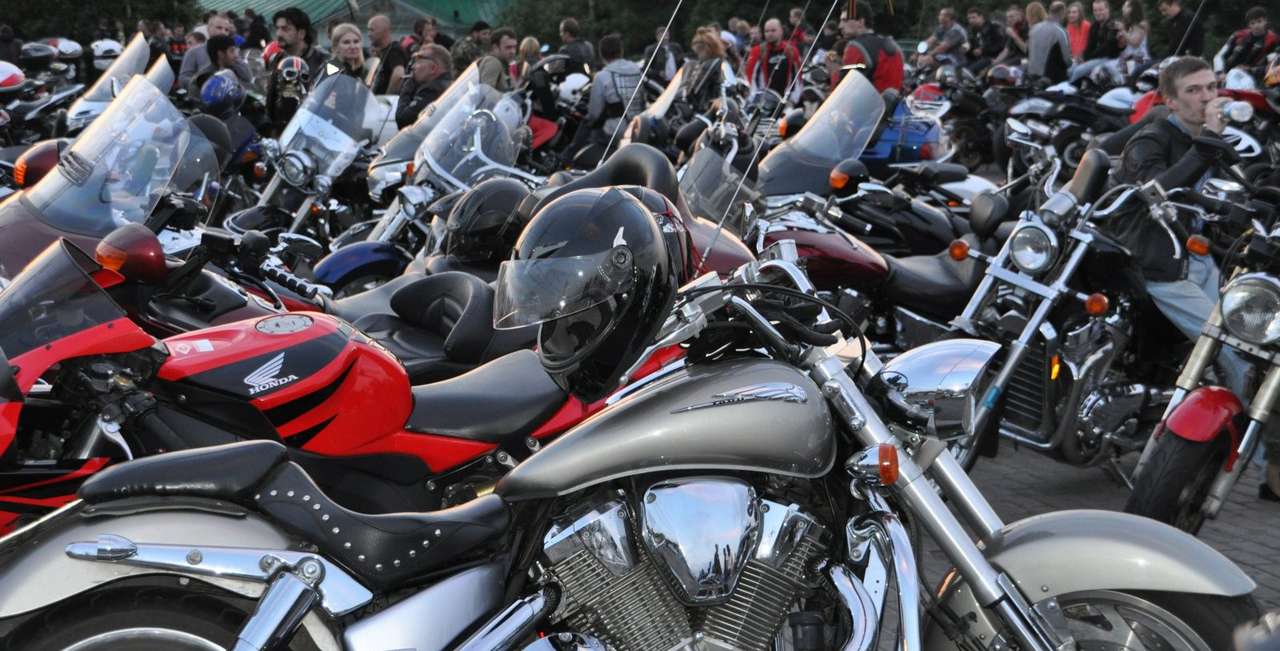 Мотоциклисты: «Зачем вы пишете эти законы?»