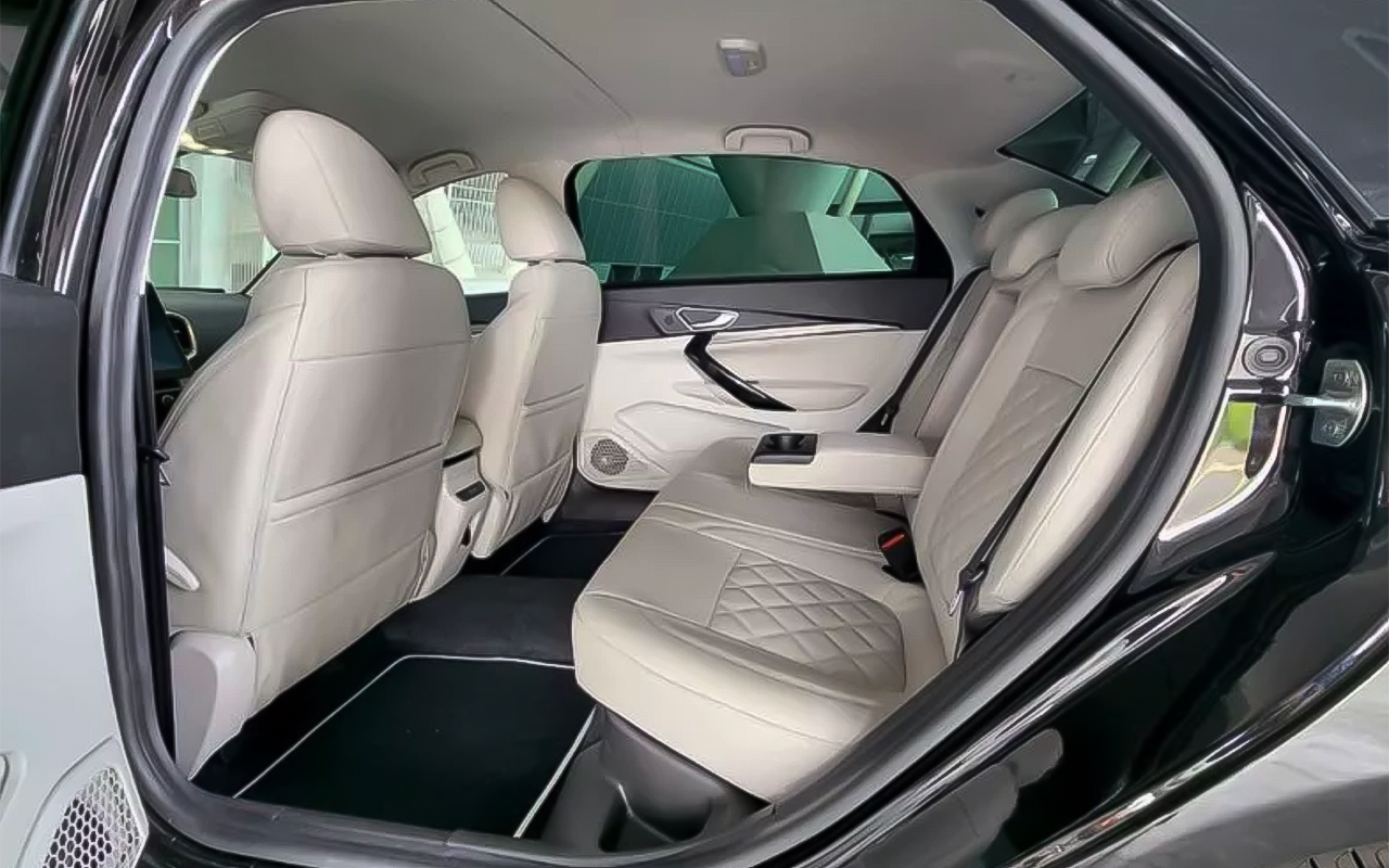 Какие авто нужны для чиновников – мнение депутата