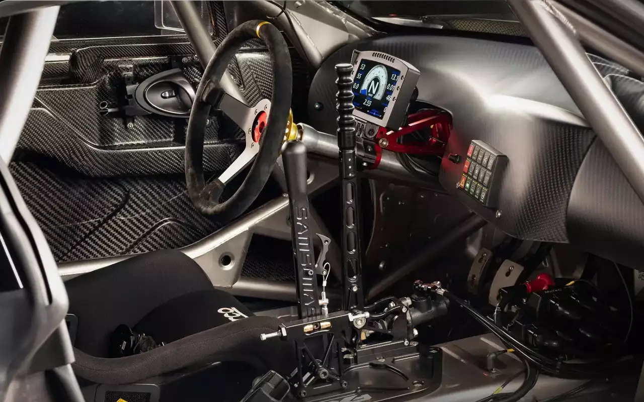 Интерьер FXZ34