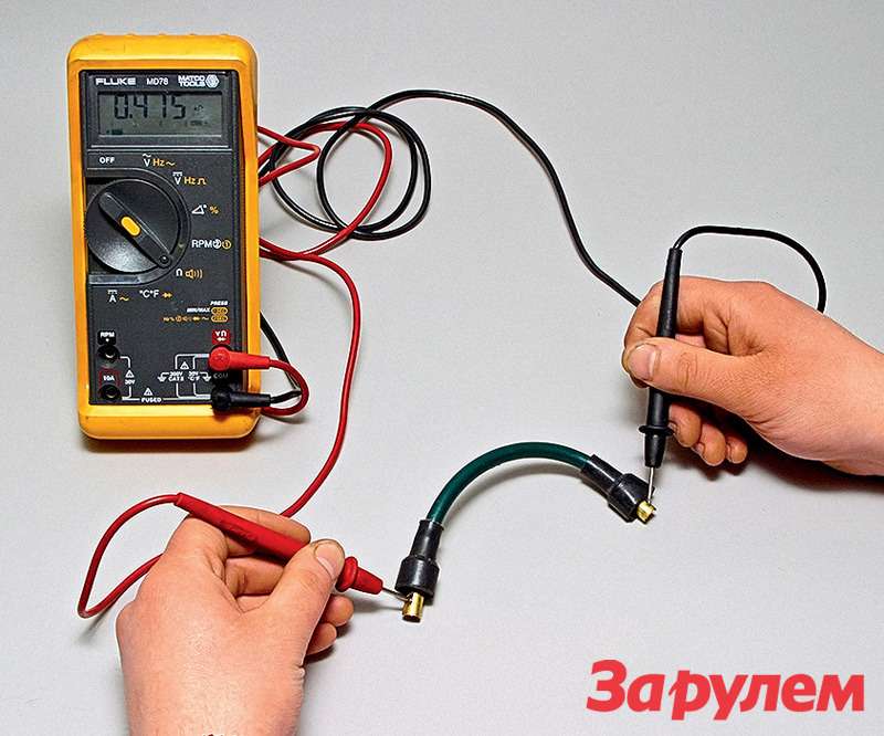 Прозвон проводов мультиметром. Прозвонить провод мультиметром. Мультиметр прозвонка резистор. Прозвонка жил кабеля с помощью мультиметра схема. Прозвонка проводов мультиметром.