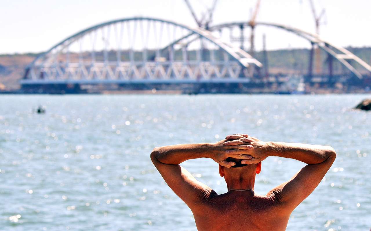 Мост в Крым: выбираем имя вместе. Наш опрос