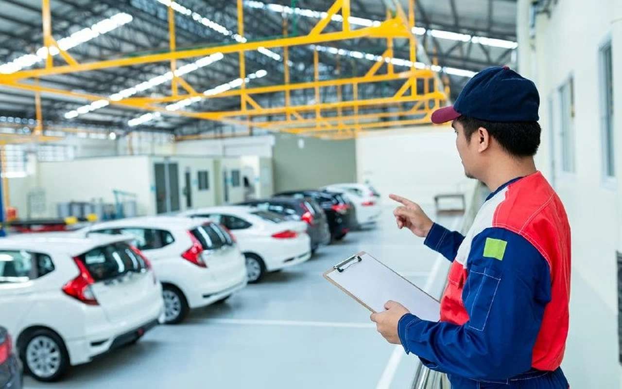 Названы условия, при которых российский автопром догонит китайский