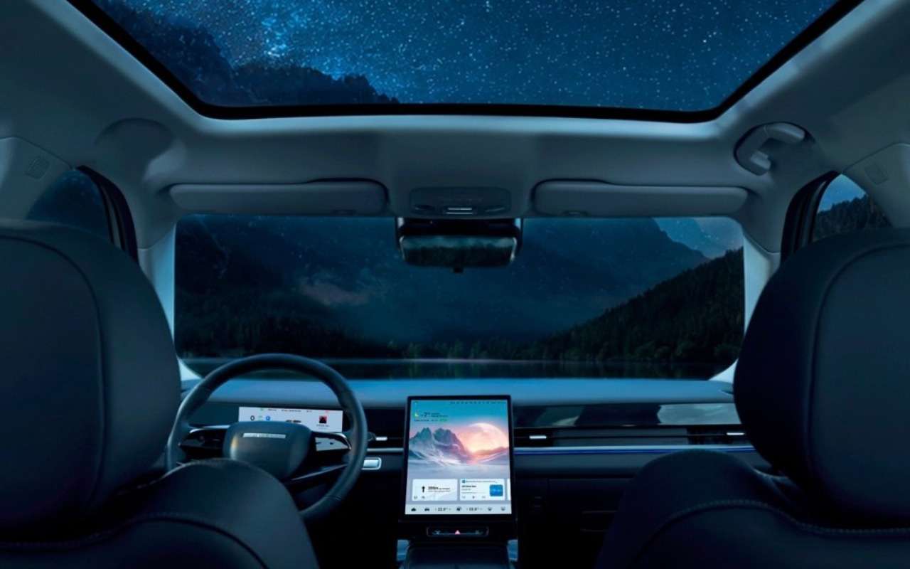 Интерьер Jaecoo J6