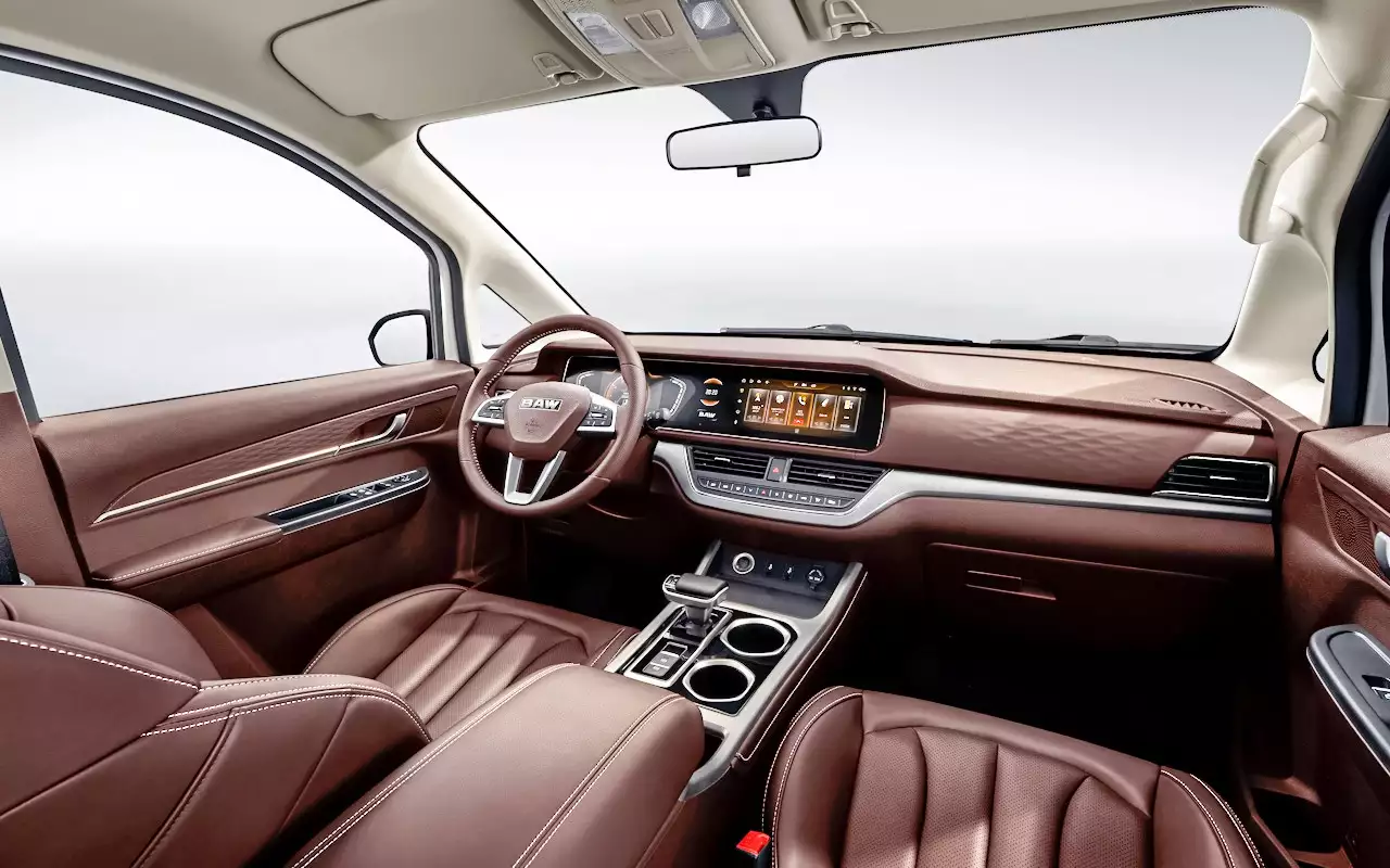 Mинивэн BAW MPV