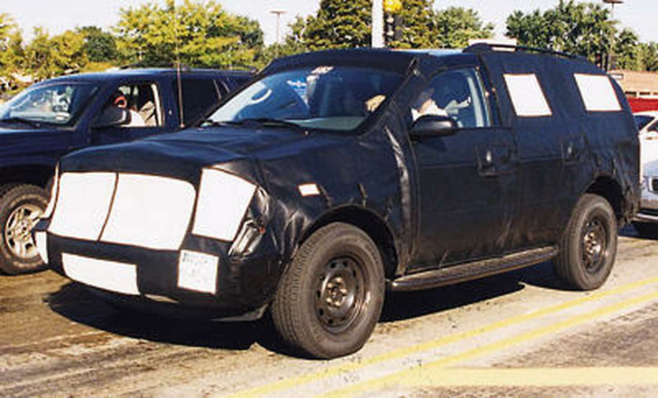 Новый Dodge Durango попал в объектив