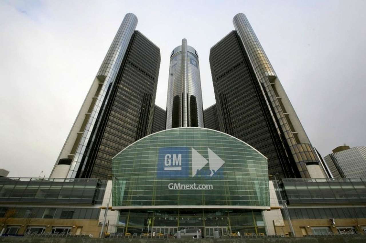 GM выплатит по 1 млн долларов за гибель людей из-за неисправностей