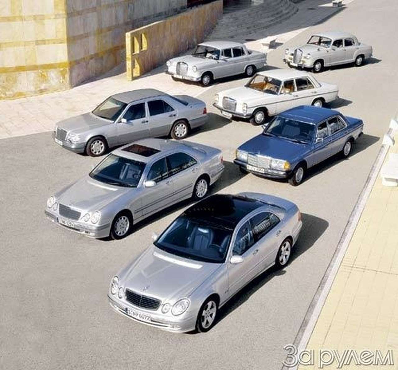 Дебютировал новый "мерседес" е-класса. блеск в глазах