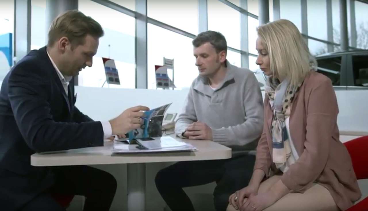 Автопродажи в Евросоюзе рухнули впервые за много месяцев