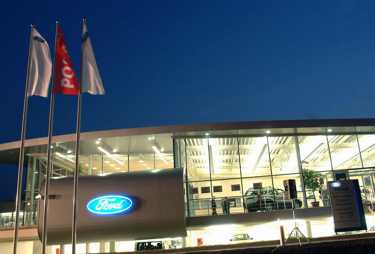 Дилеры объединяются: «Пеликан-Авто» может войти в состав «Рольфа»