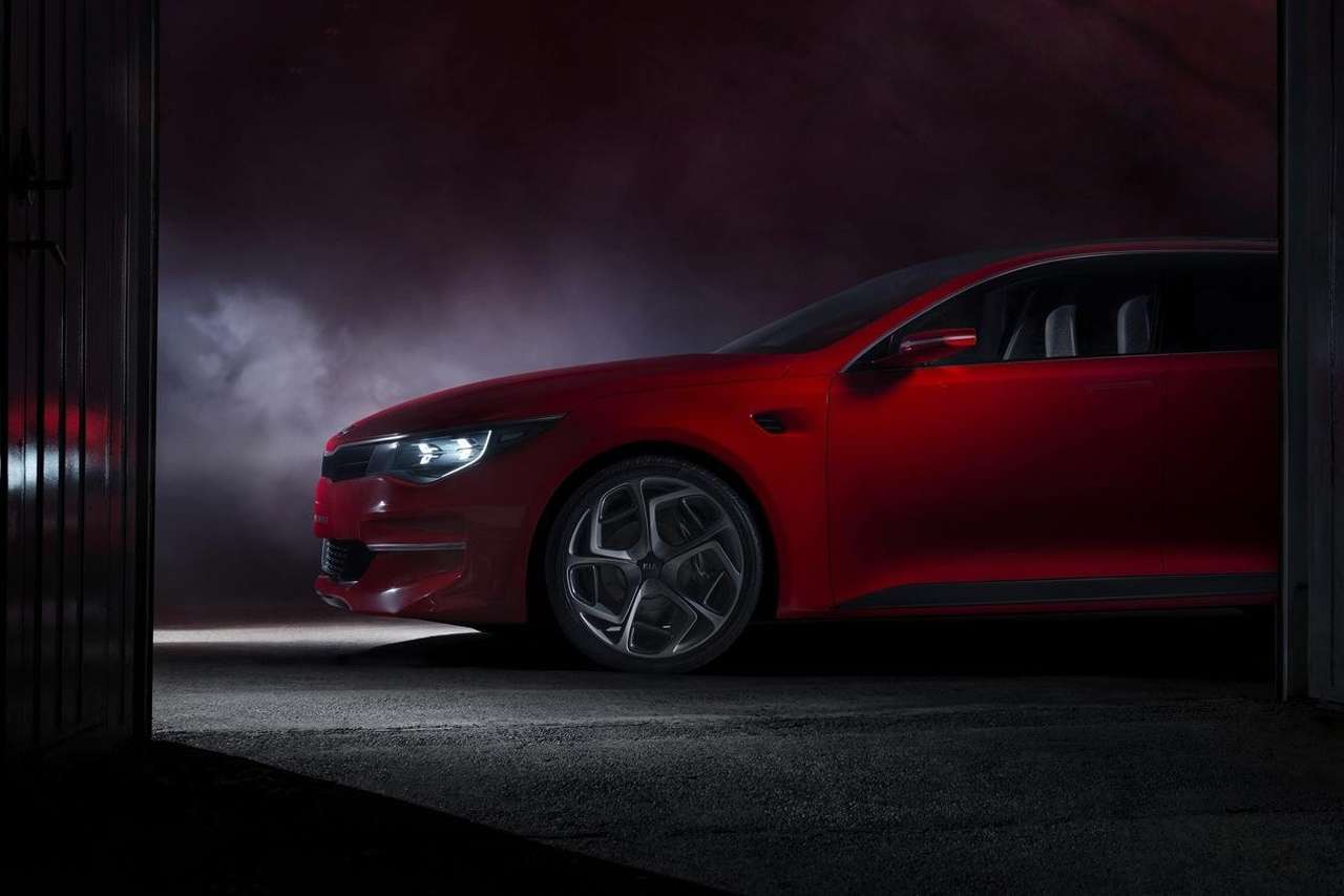 Kia показала новый седан Optima