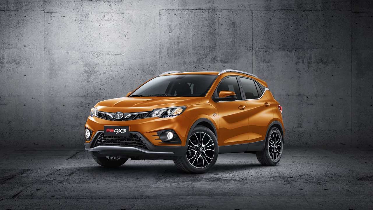 «Китаец» на стиле: дебютировал кроссовер Soueast DX3, нарисованный итальянцами