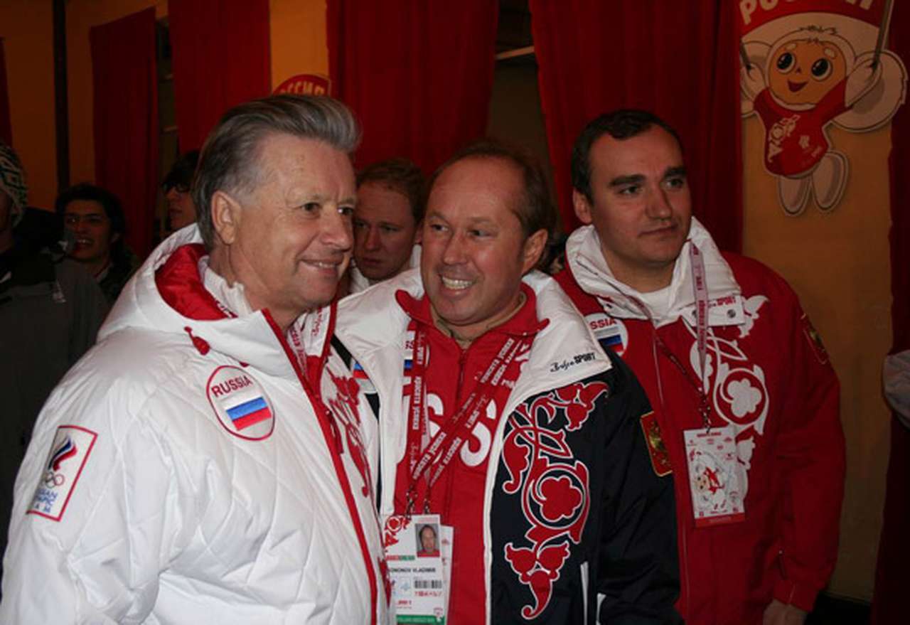 Audi - официальный автомобиль Русского Дома в Турине