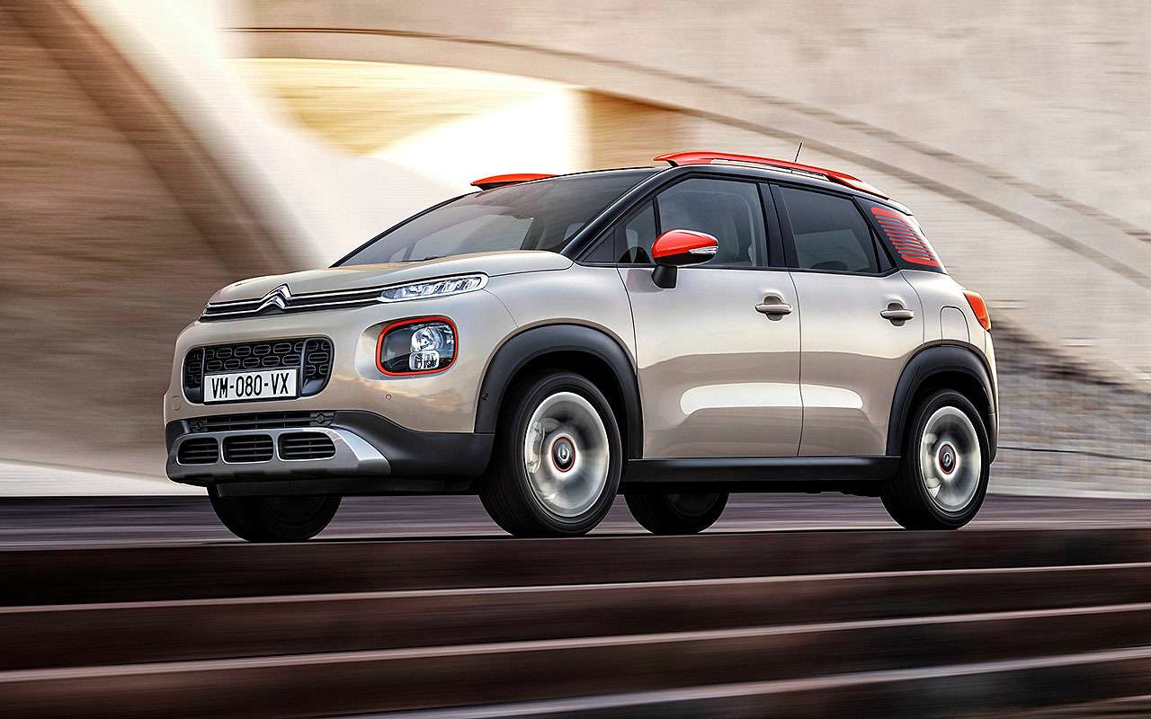Среди В-кроссоверов C3 Aircross может считаться самым стильным и ярким автомобилем.