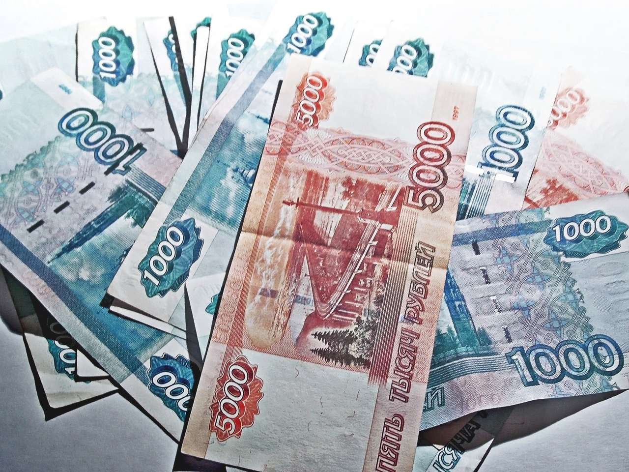 В Тюмени вынесли приговор инспектору-взяточнику, присвоившему 9 млн рублей