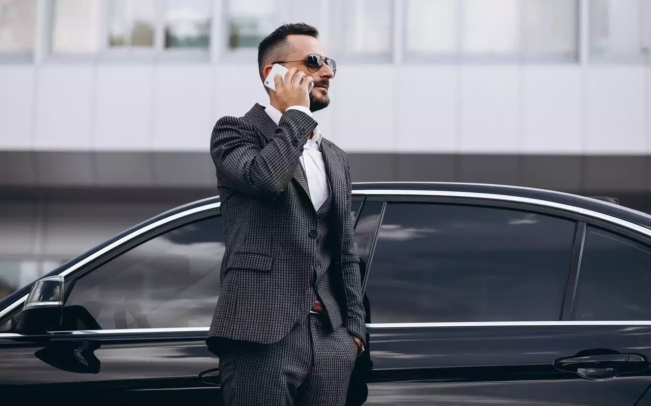 Продажи новых люксовых авто резко выросли в РФ: эти модели особенно популярны